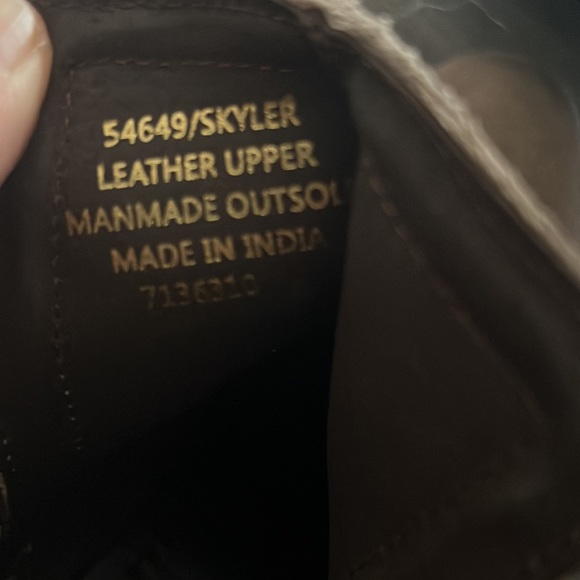 Diba Skyler brown leather booties. Brand new, never worn. Size 8 - Picture 6 of 6